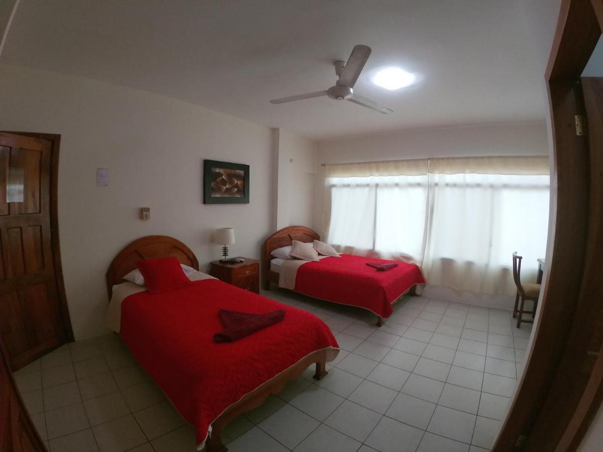 Grand Hotel Paraiso Insular 1 Puerto Baquerizo Moreno Extérieur photo