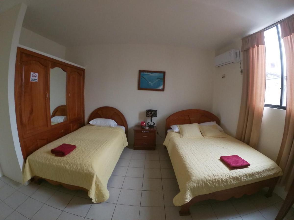 Grand Hotel Paraiso Insular 1 Puerto Baquerizo Moreno Extérieur photo